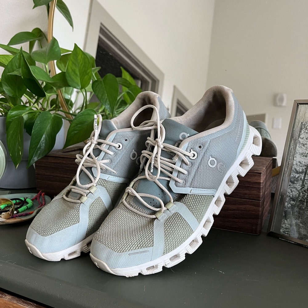 On Running Cloud 5, Glacier Grey Meadow Green, Size 7.5